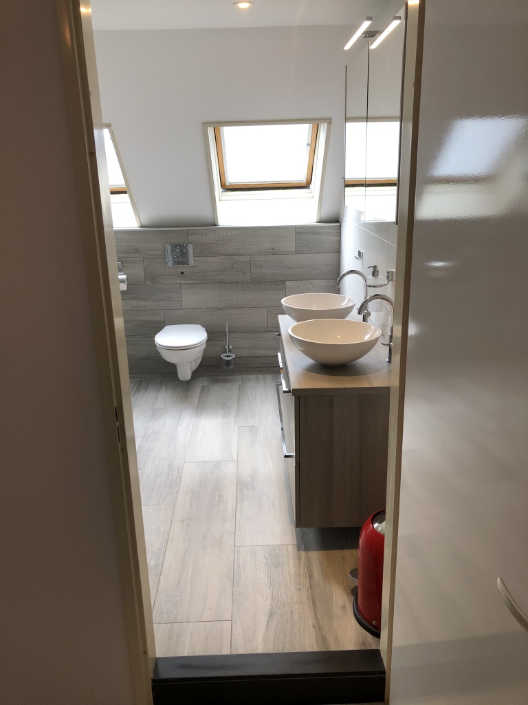 Badkamer en toilet