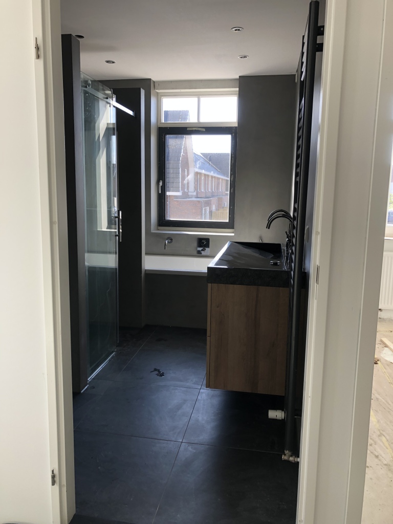Nieuwbouw Badkamer & Toilet